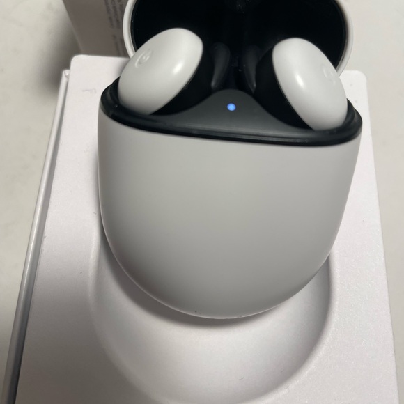Google Pixel Buds - Picture 5 of 6
